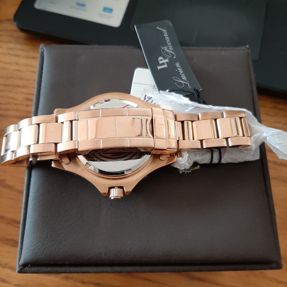 Ladies watch - Picture 8 of 9